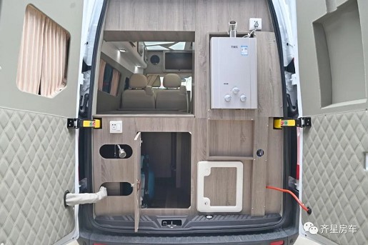 齊星新全順中頂升頂房車(chē) 齊星新全順中頂升頂房車(chē)