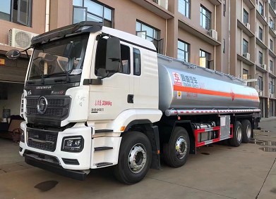 國(guó)六陜汽德龍M3000S前四后八油罐車 國(guó)六陜汽德龍M3000S前四后八油罐車